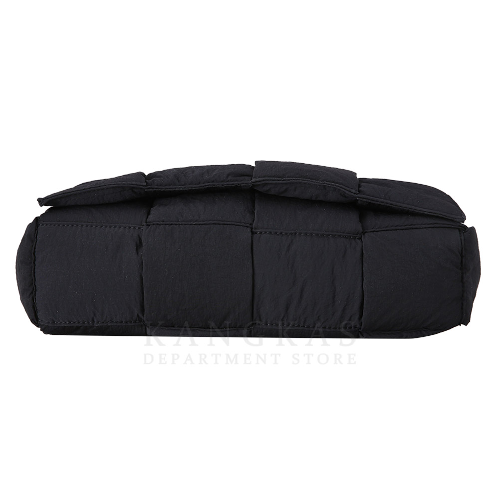 BOTTEGA VENETA(USED)보테가베네타 패디드 테크 카세트 백